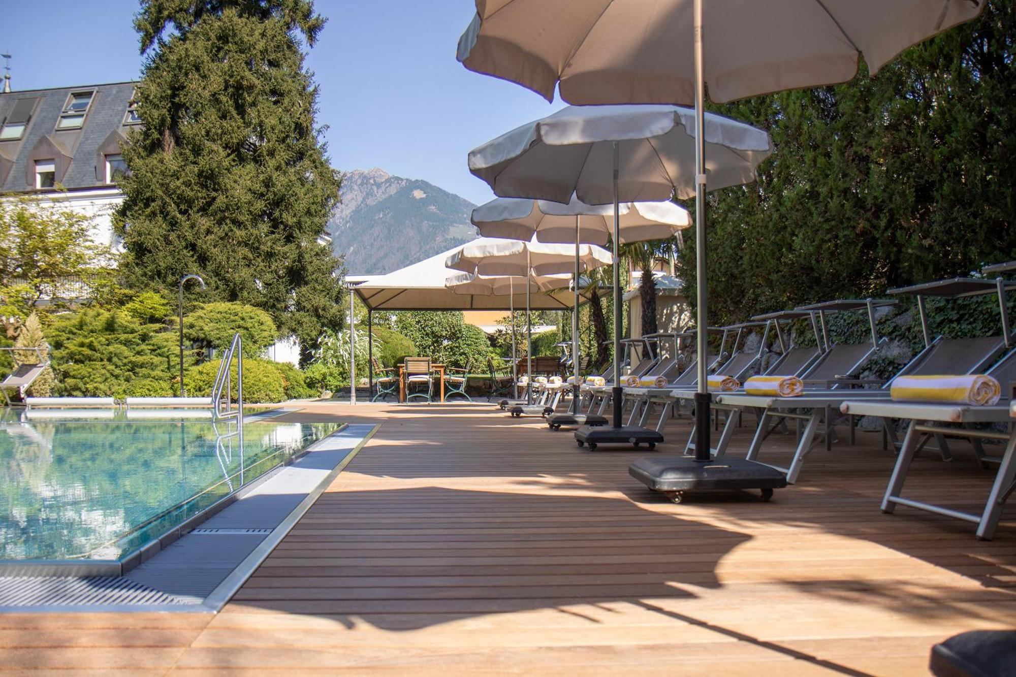 Hotel Sonnenhof Merano Exterior foto